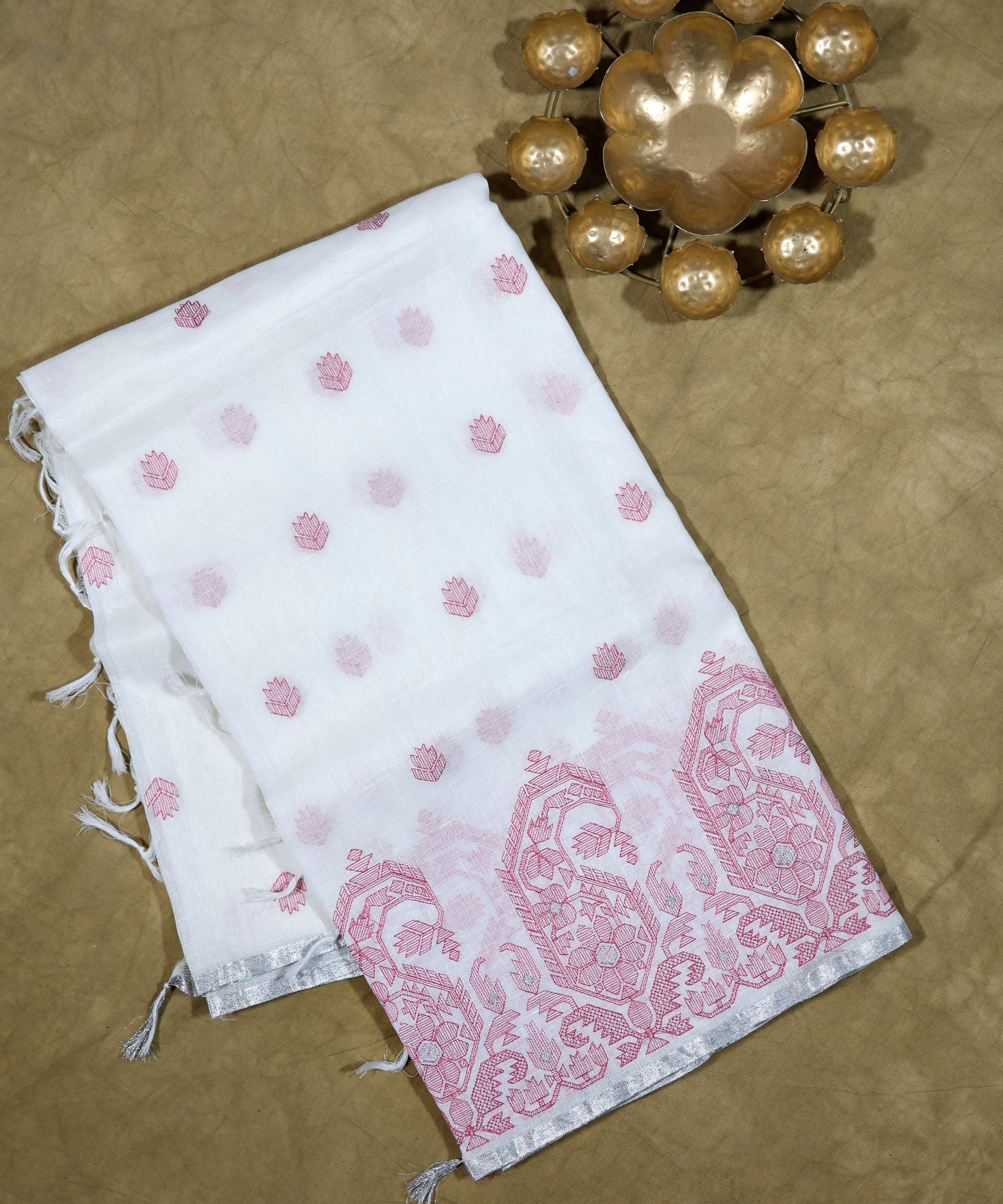 Banarasi Pure Linen Embroidered Saree