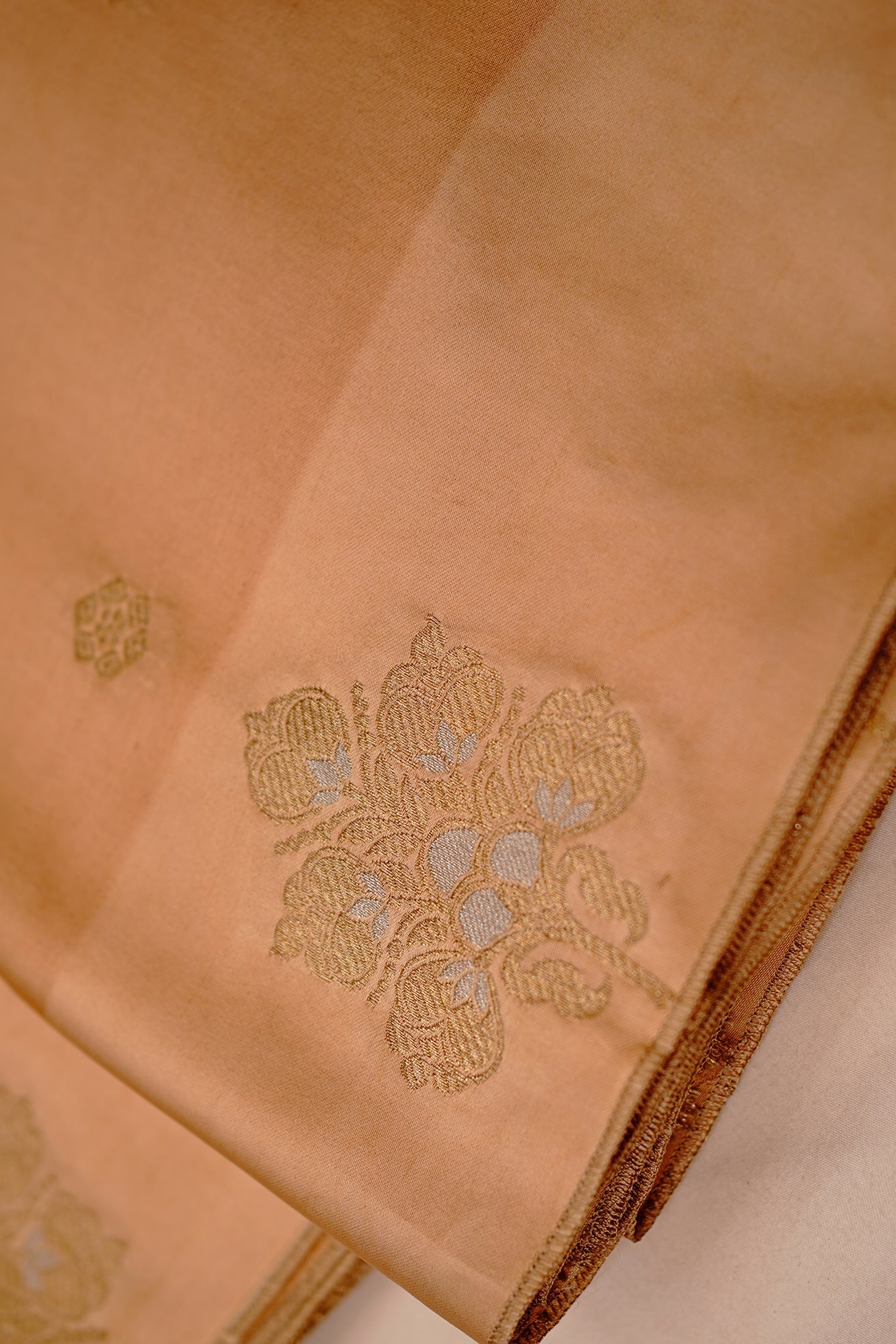 Orange kadwa silk saree